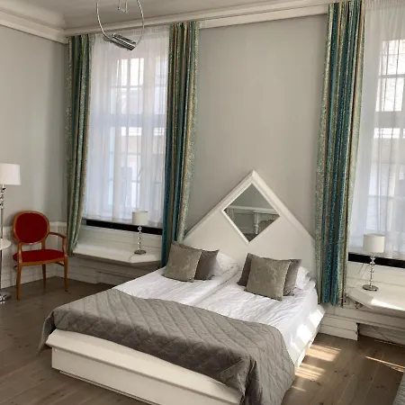 Boutique Kristofs מלון 3*