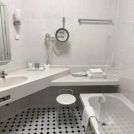 Boutique Kristofs מלון 3*
