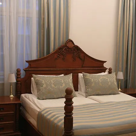 Boutique Kristofs Hotel 3*